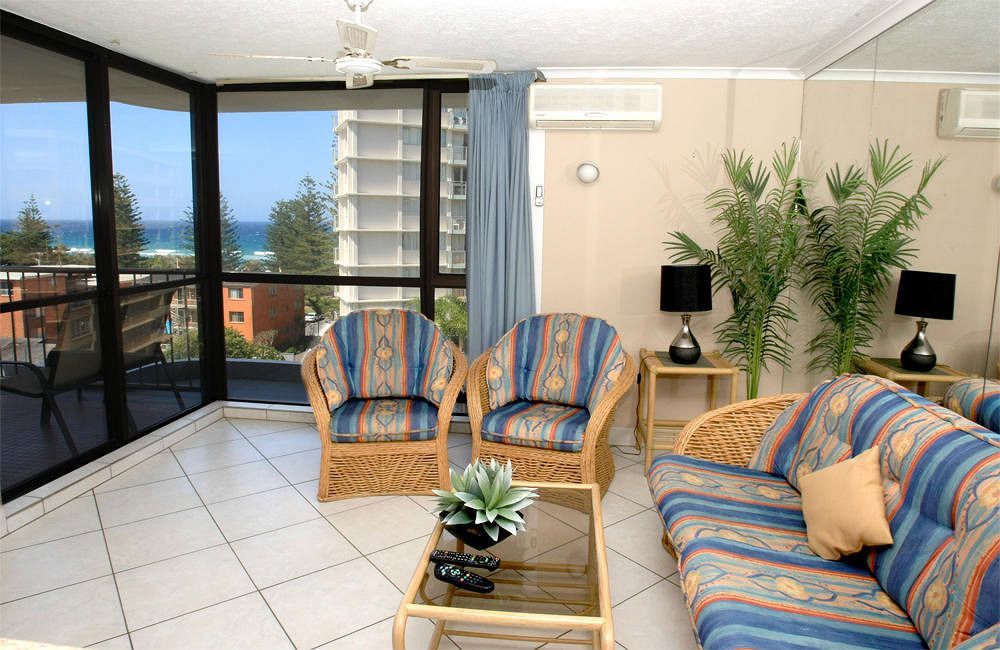 Aparthotel Burleigh Gardens North Hi-rise 3*